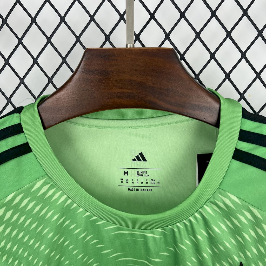 2025051719075011.jpg Mens Bayern Munich 2025/26 Goalkeeper Jersey - Image 9