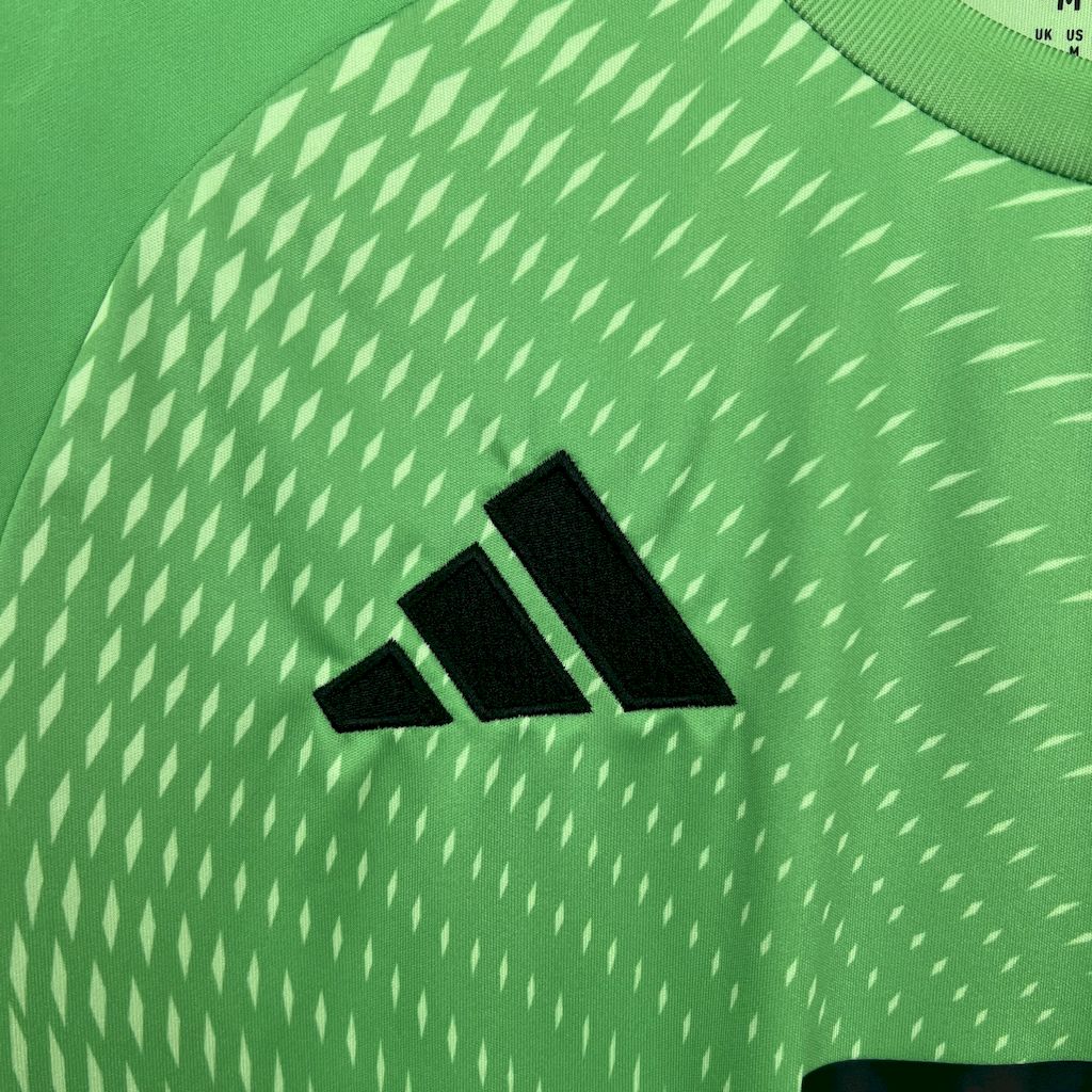 2025051719075198.jpg Mens Bayern Munich 2025/26 Goalkeeper Jersey - Image 8