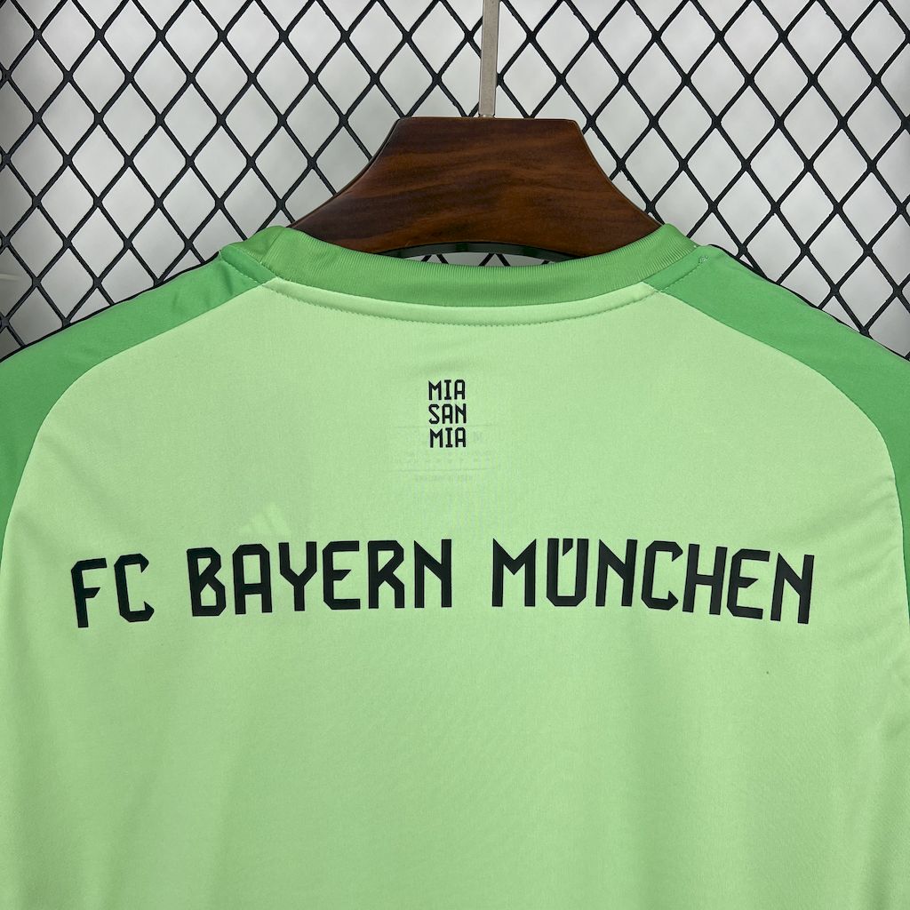 2025051719075931.jpg Mens Bayern Munich 2025/26 Goalkeeper Jersey - Image 3