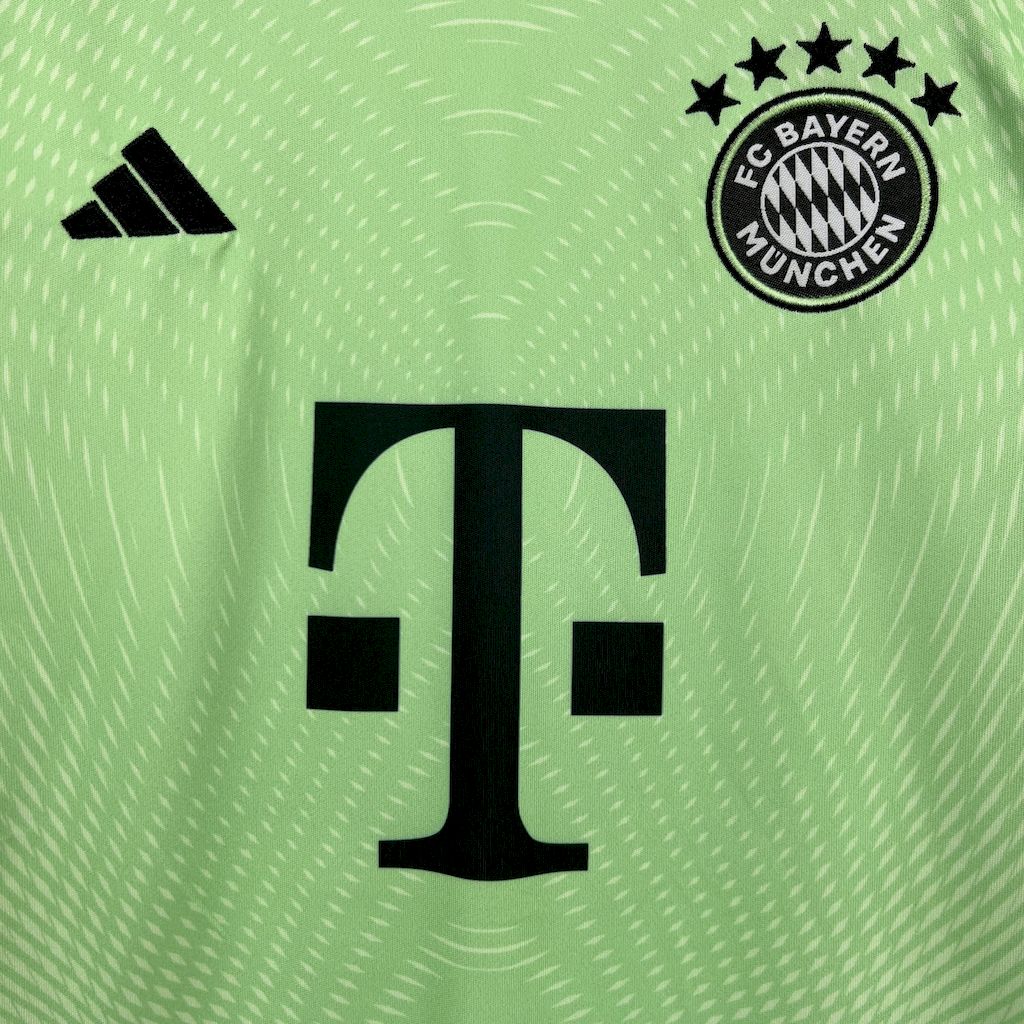 202505171908069.jpg Kids Bayern Munich 2025/26 Goalkeeper Kit - Image 7