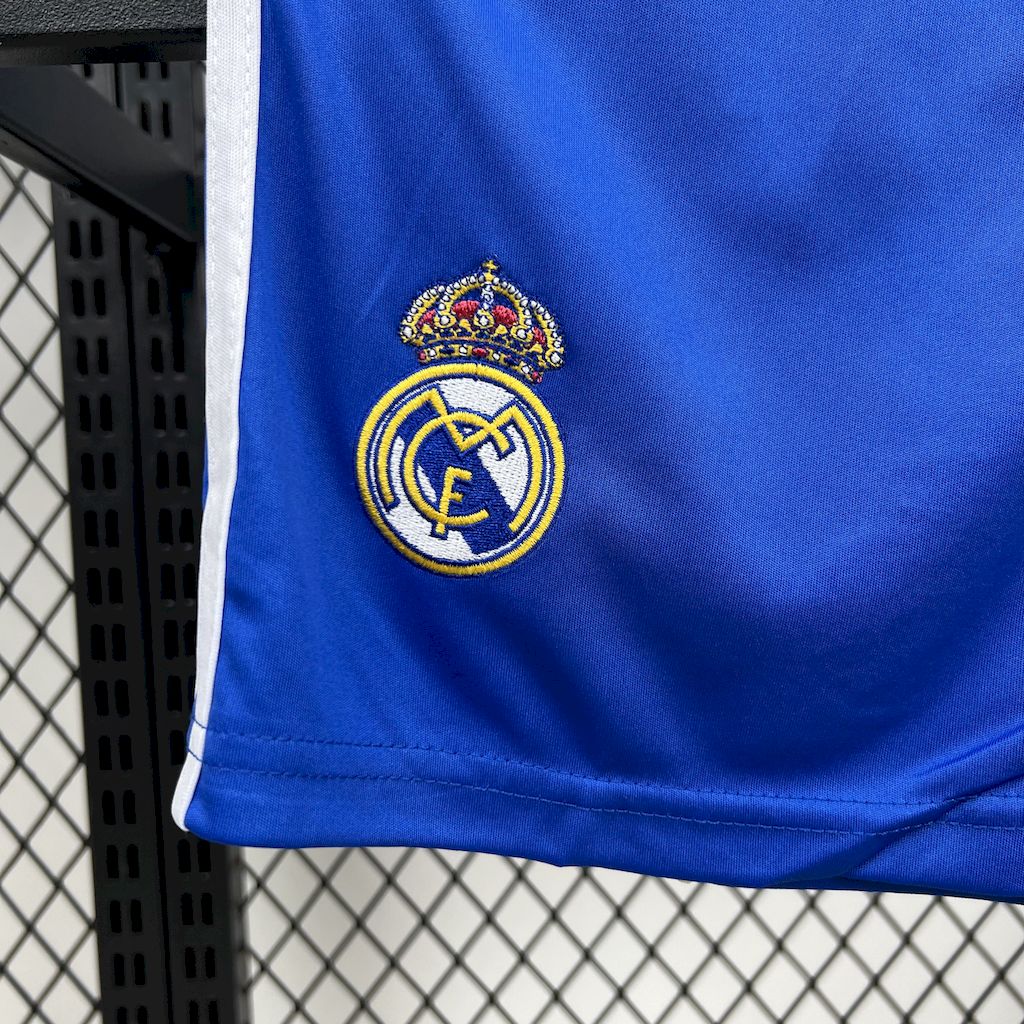 2025051719515564.jpg Kids Real Madrid 2025/26 Third Kit - Image 4