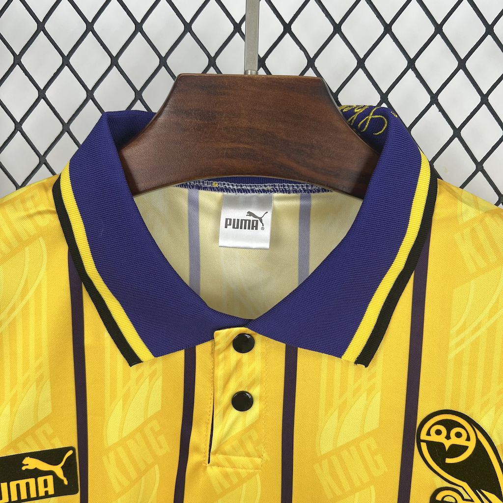2025051719520187.jpg Retro Sheffield Wednesday F.C. 1995 Away Jersey - Image 8