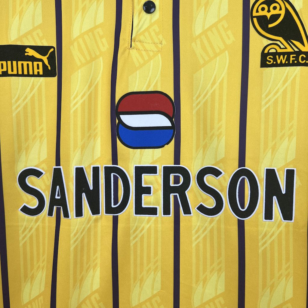 2025051719520613.jpg Retro Sheffield Wednesday F.C. 1995 Away Jersey - Image 5