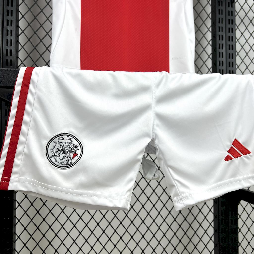 2025052415443562.jpg Kids Ajax 2025/26 Home Kit - Image 4