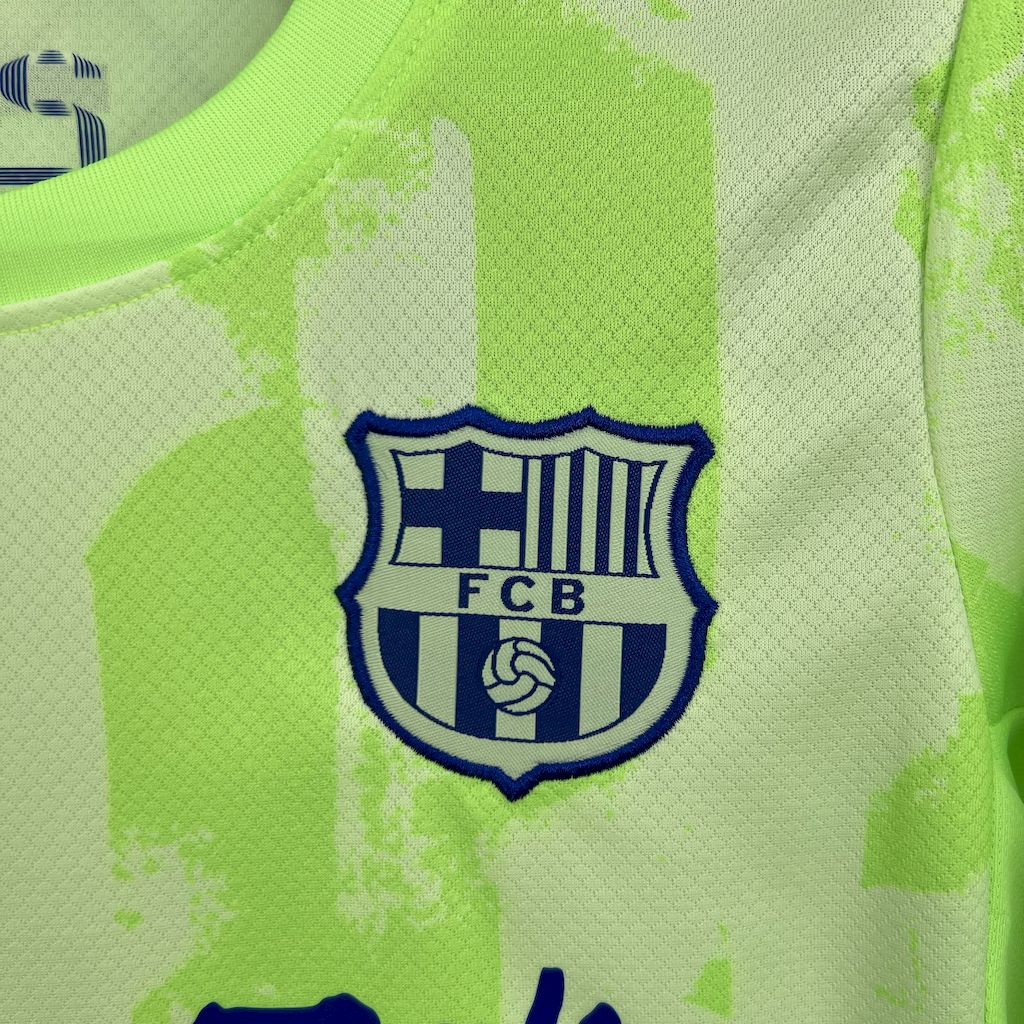 2025052415590029.jpg Kids Barcelona 2024/25 Third Travis Scott Edition Kit - Image 10