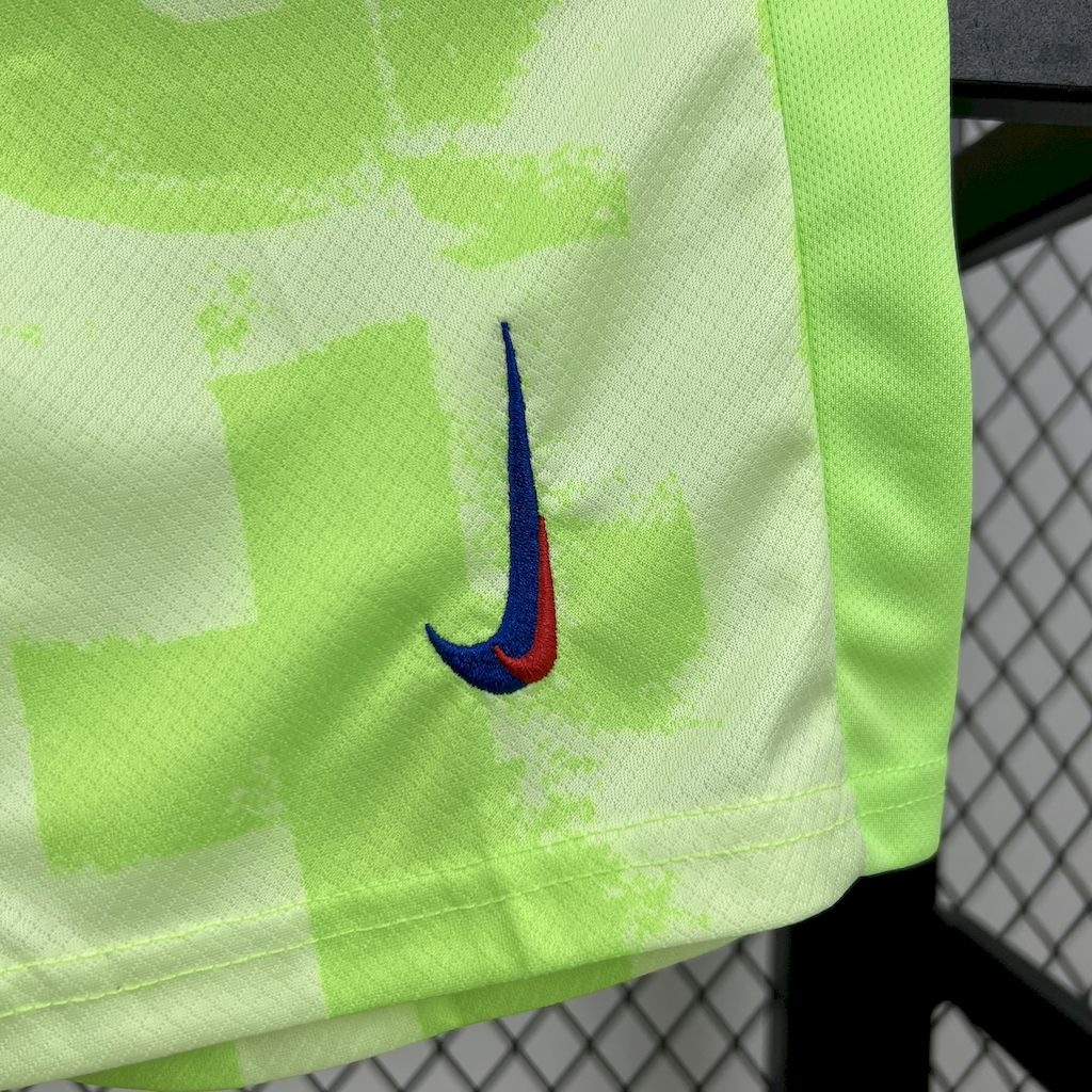 2025052415591075.jpg Kids Barcelona 2024/25 Third Travis Scott Edition Kit - Image 5