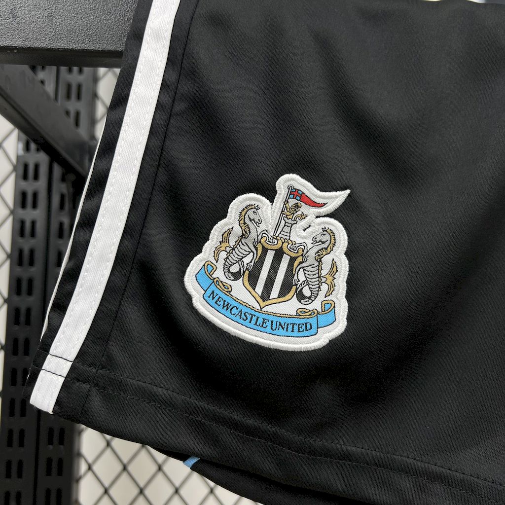 2025052416113722.jpg Kids Newcastle United 2025/26 Home Kit - Image 3