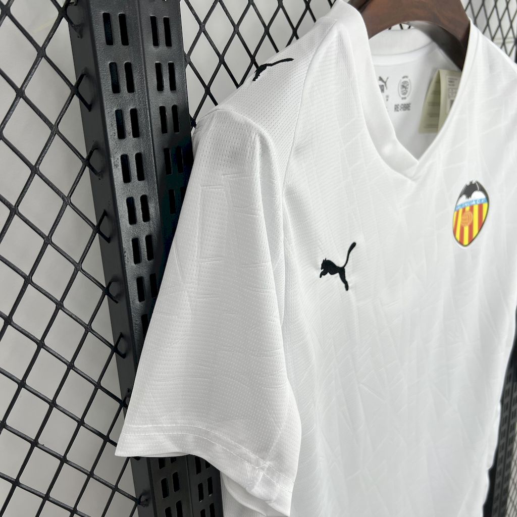 2025052416285557.jpg Mens Valencia CF 2025/26 Home Jersey - Image 4