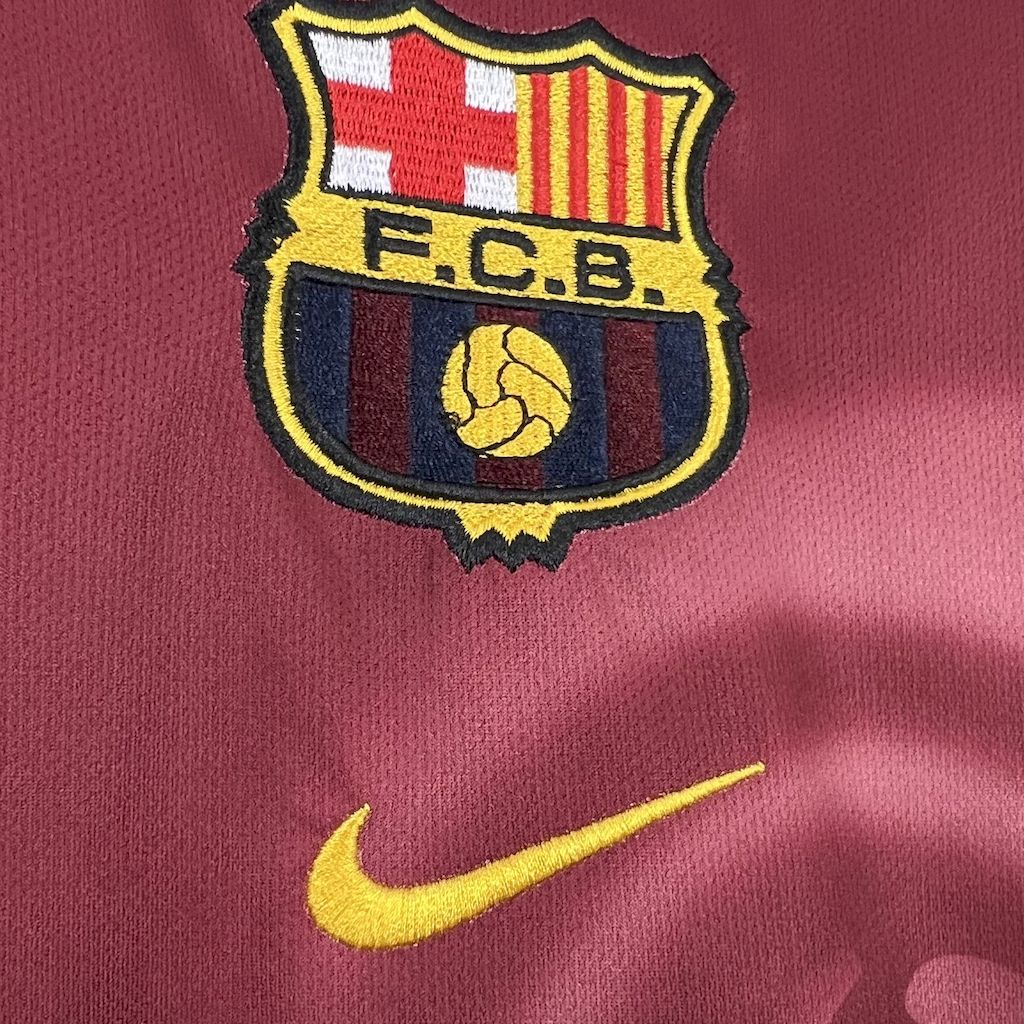 2025053008535449.jpg Mens Barcelona Hot Sale 2000/01 Home Retro Skeleton Jersey - Image 7