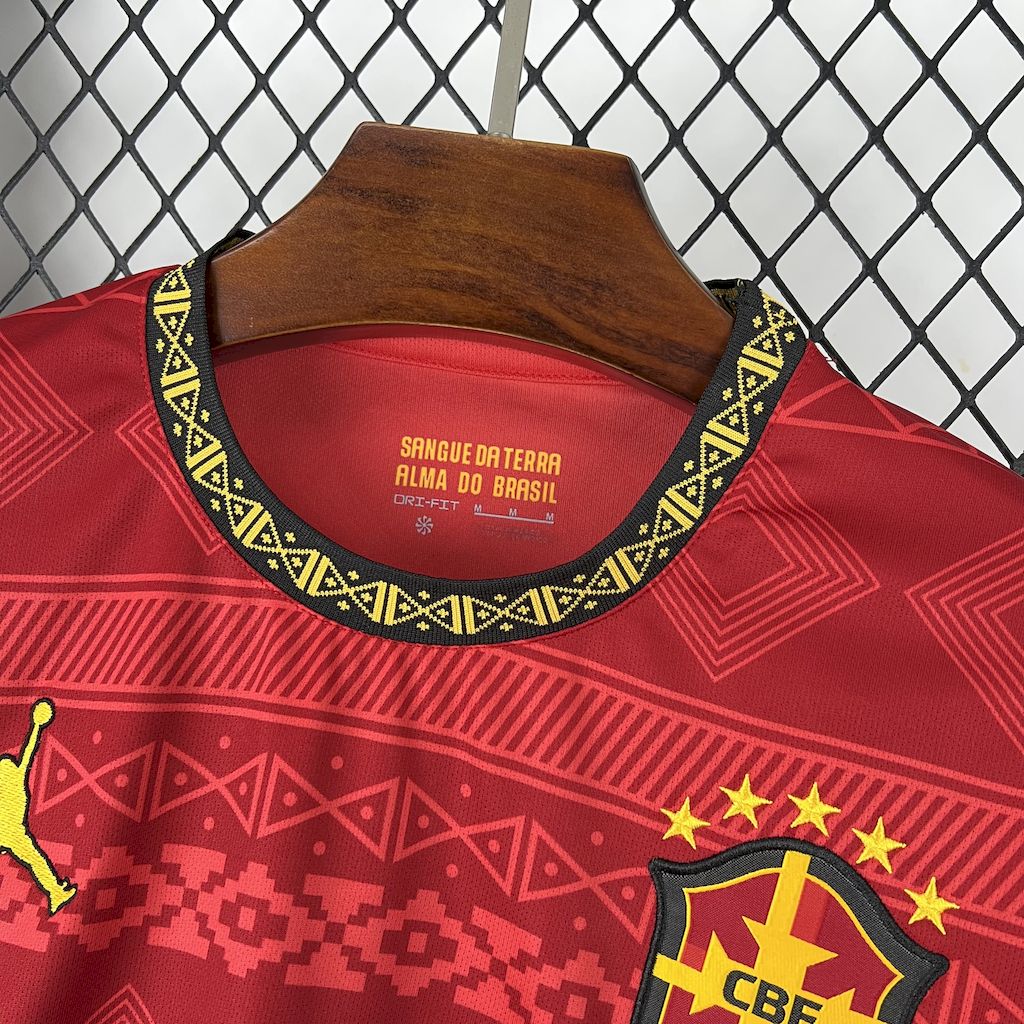 2025053009103999.jpg Mens Brazil 2025/26 Jordan Red Special Edition Jersey - Image 8