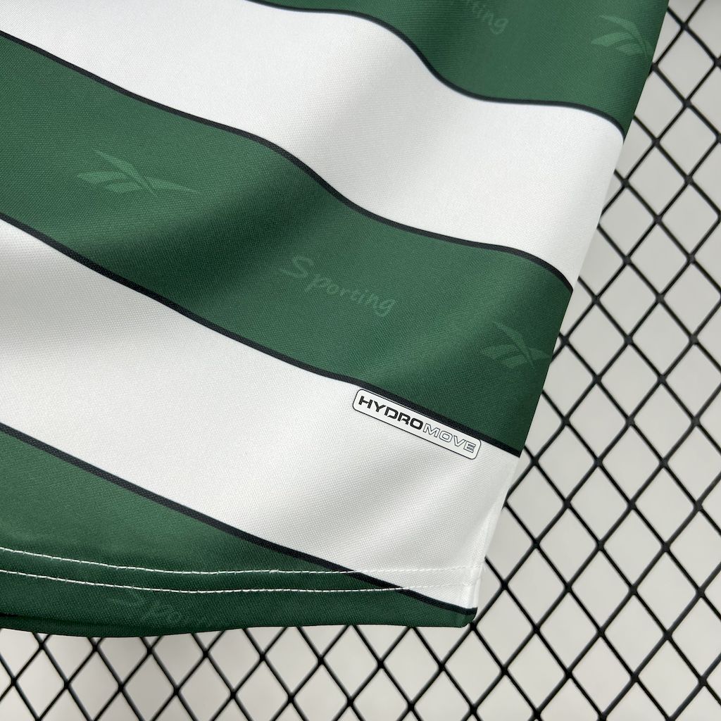 2025053009230874.jpg Retro Sporting CP 2000/01 Home Jersey - Image 4