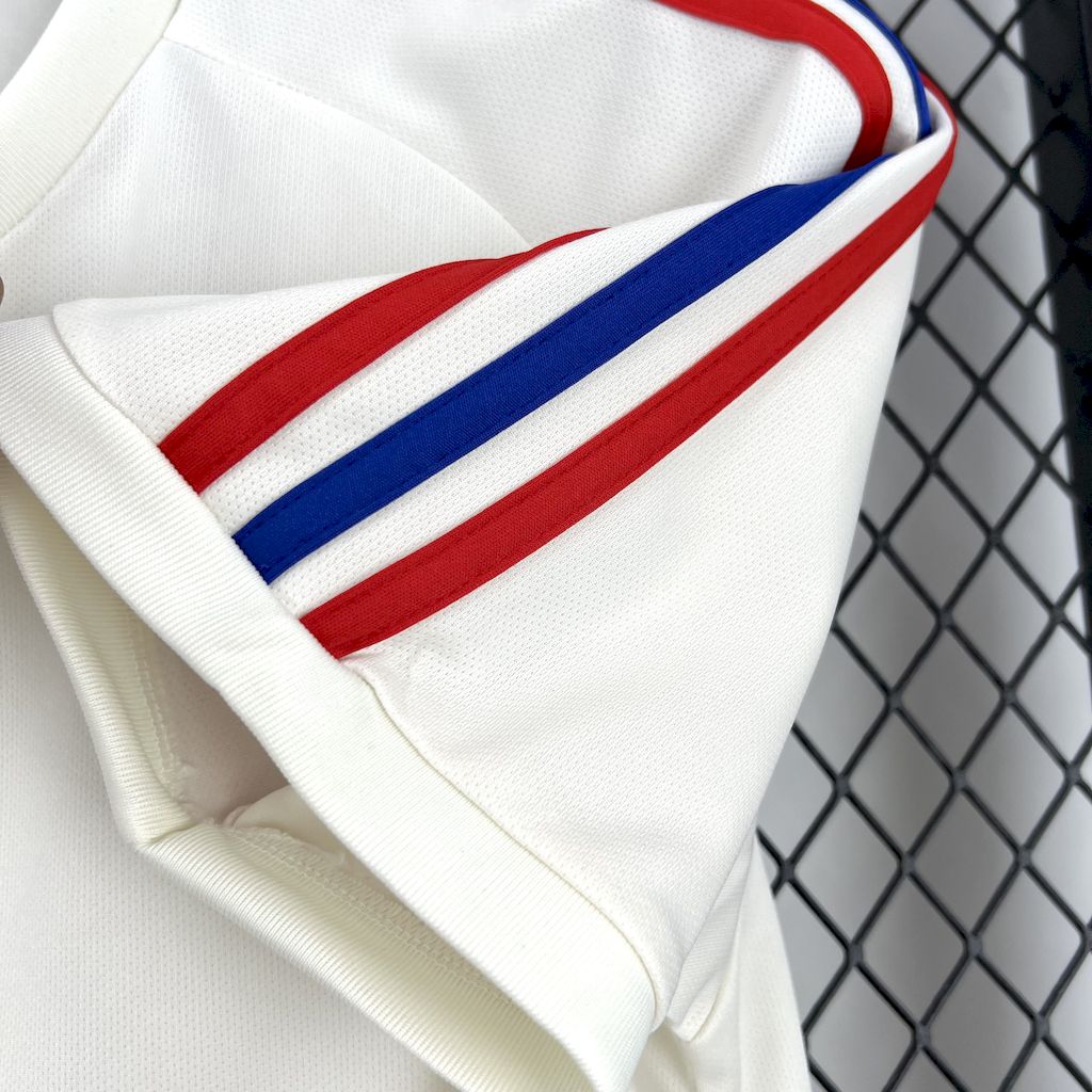 2025060613390091.jpg Mens Olympique Lyonnais 2025/26 Anniversary Edition Jersey - Image 3