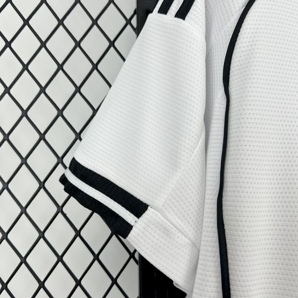 2025061109303132.jpg Mens Besiktas 2025/26 Home Jersey - Image 8