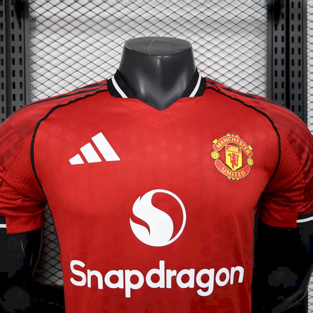 2025061213483252.jpg Mens Manchester United 2025/26 Home Authentic Jersey - Image 4