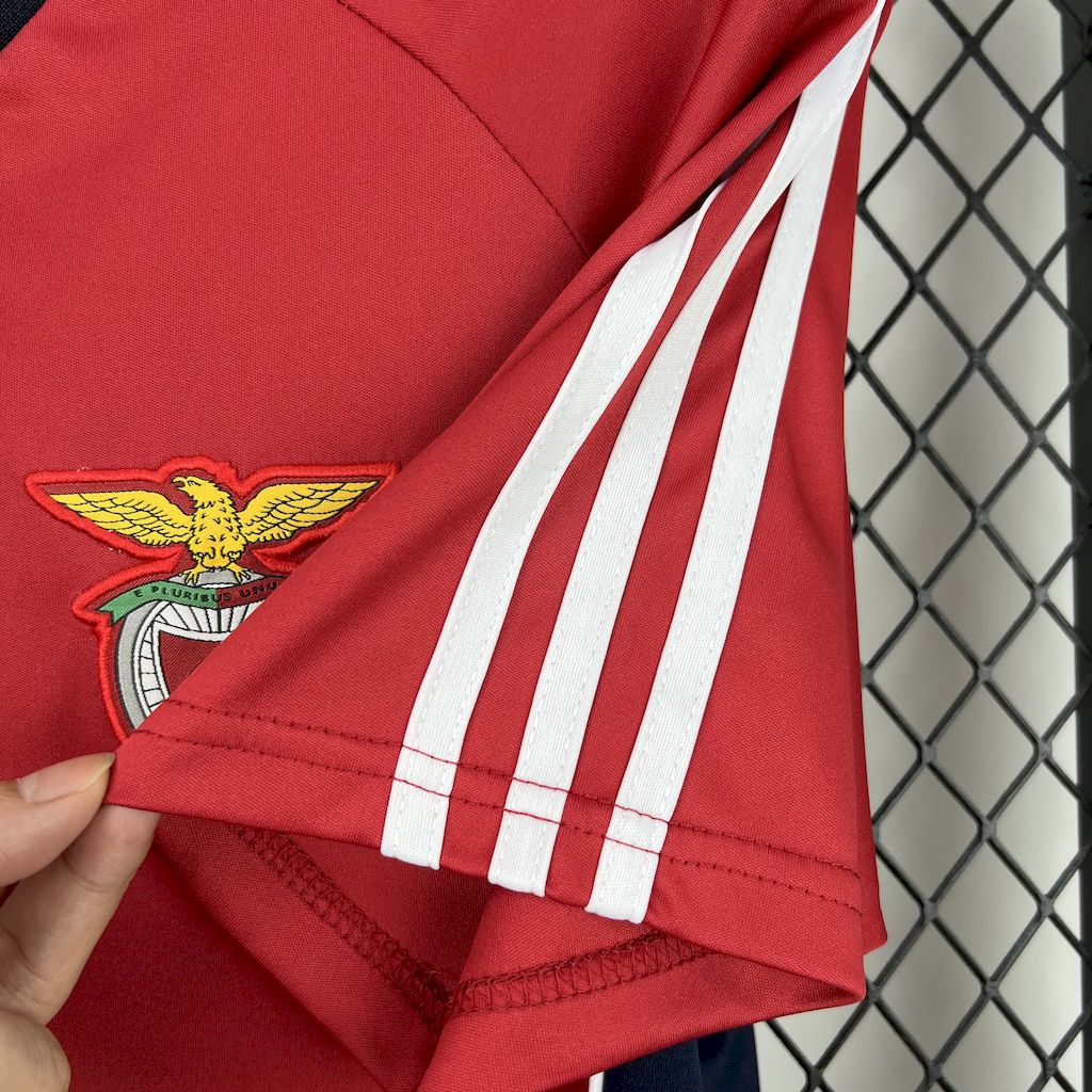 2025061915262788.jpg Retro Benfica 1999/00 Home Jersey - Image 4