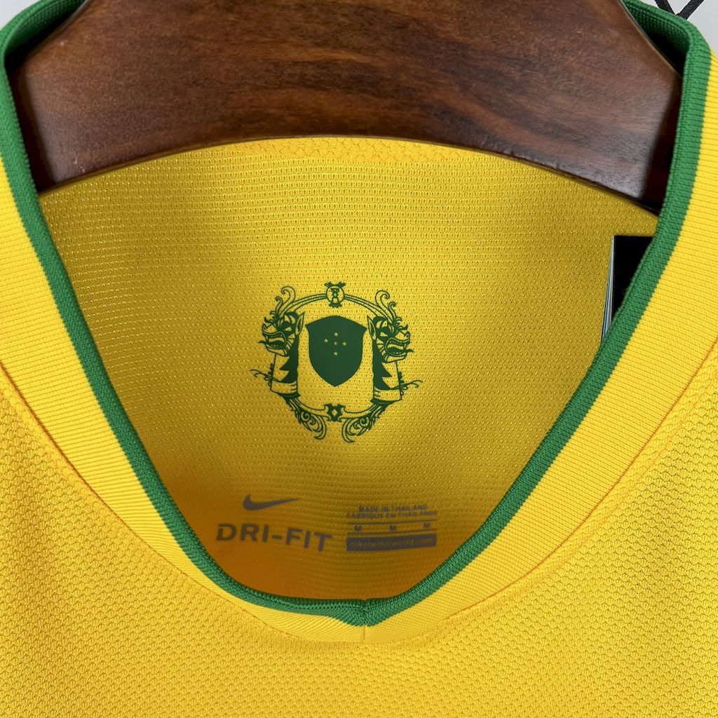 2025061915271180.jpg Retro Brazil 2012/13 Home Jersey - Image 5