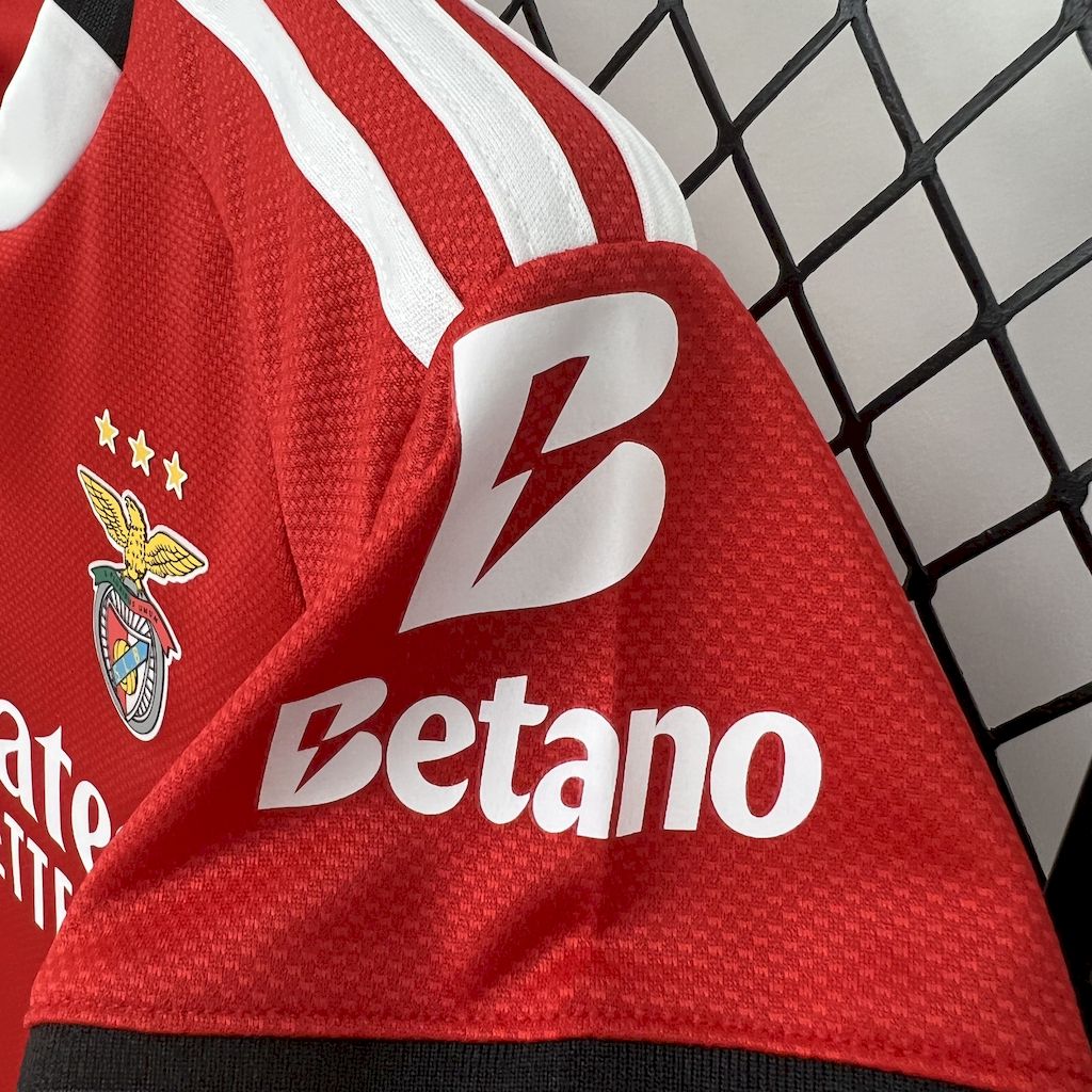 2025062412302270.jpg Kids Benfica 2025/26 Home Kit - Image 6