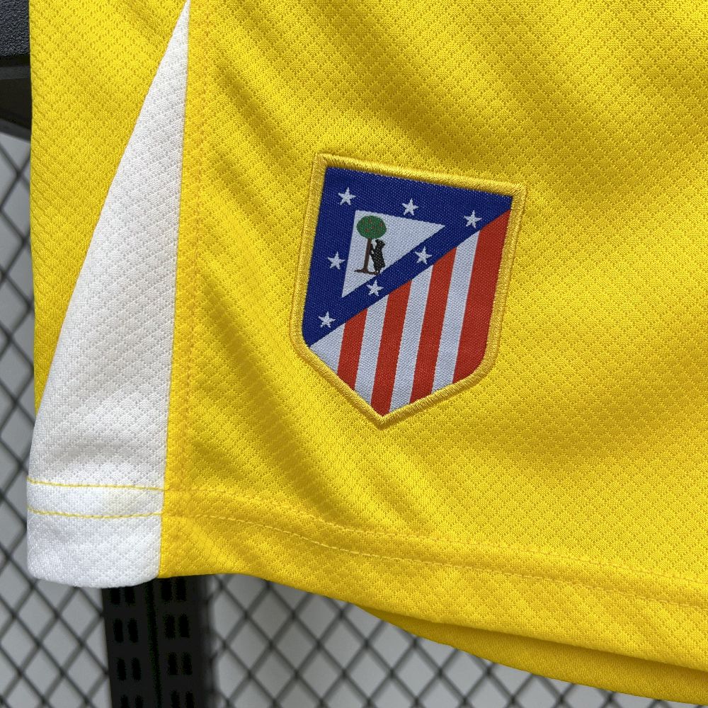 2025070720052812.jpg Kids Atletico Madrid 2025/26 Goalkeeper Kit - Image 4