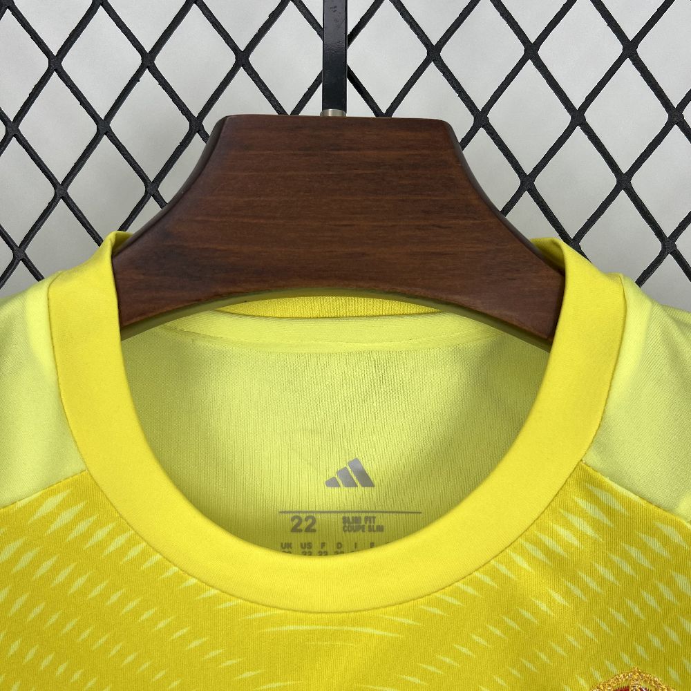 2025070721224071.jpg Kids Real Madrid 2025/26 Goalkeeper Kit - Image 10