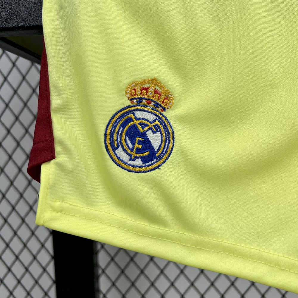 2025070721224777.jpg Kids Real Madrid 2025/26 Goalkeeper Kit - Image 5