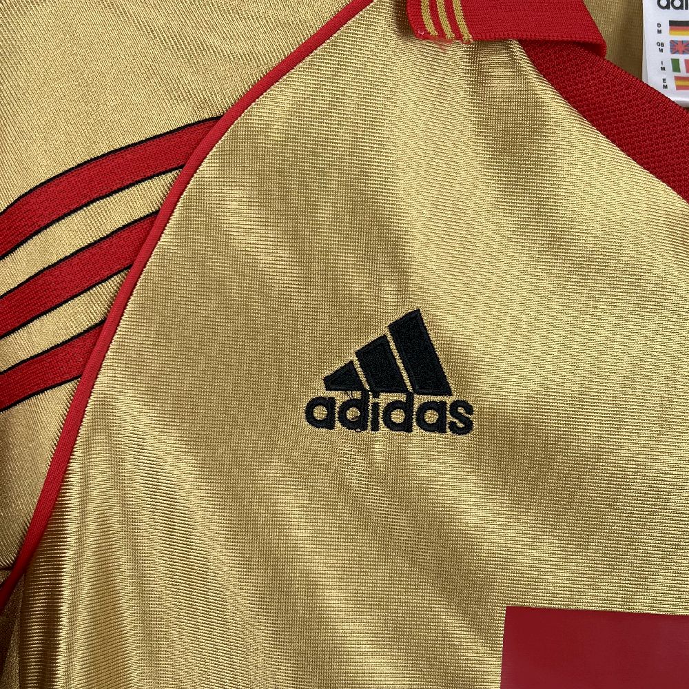 2025071023172514.jpg Retro Benfica 1998/99 Away Jersey - Image 7
