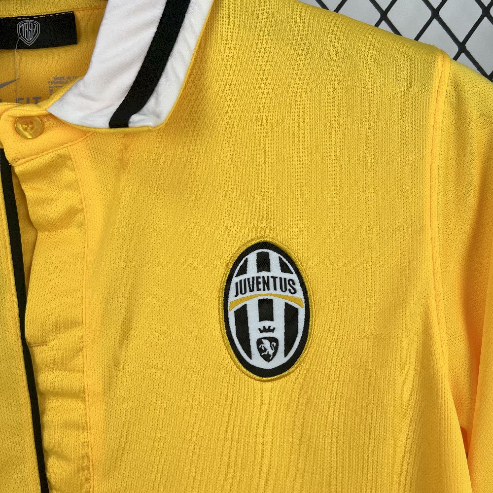 202507102326384.jpg Retro Juventus 2013/14 Third Jersey - Image 7