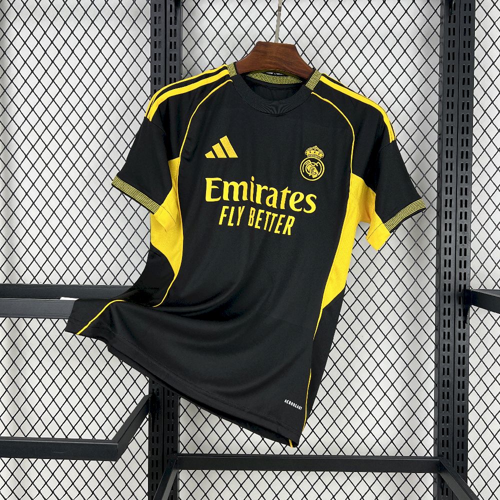 2025071213203412.jpg Mens Real Madrid 2025/26 Black and yellow special edition Jersey - Image 1