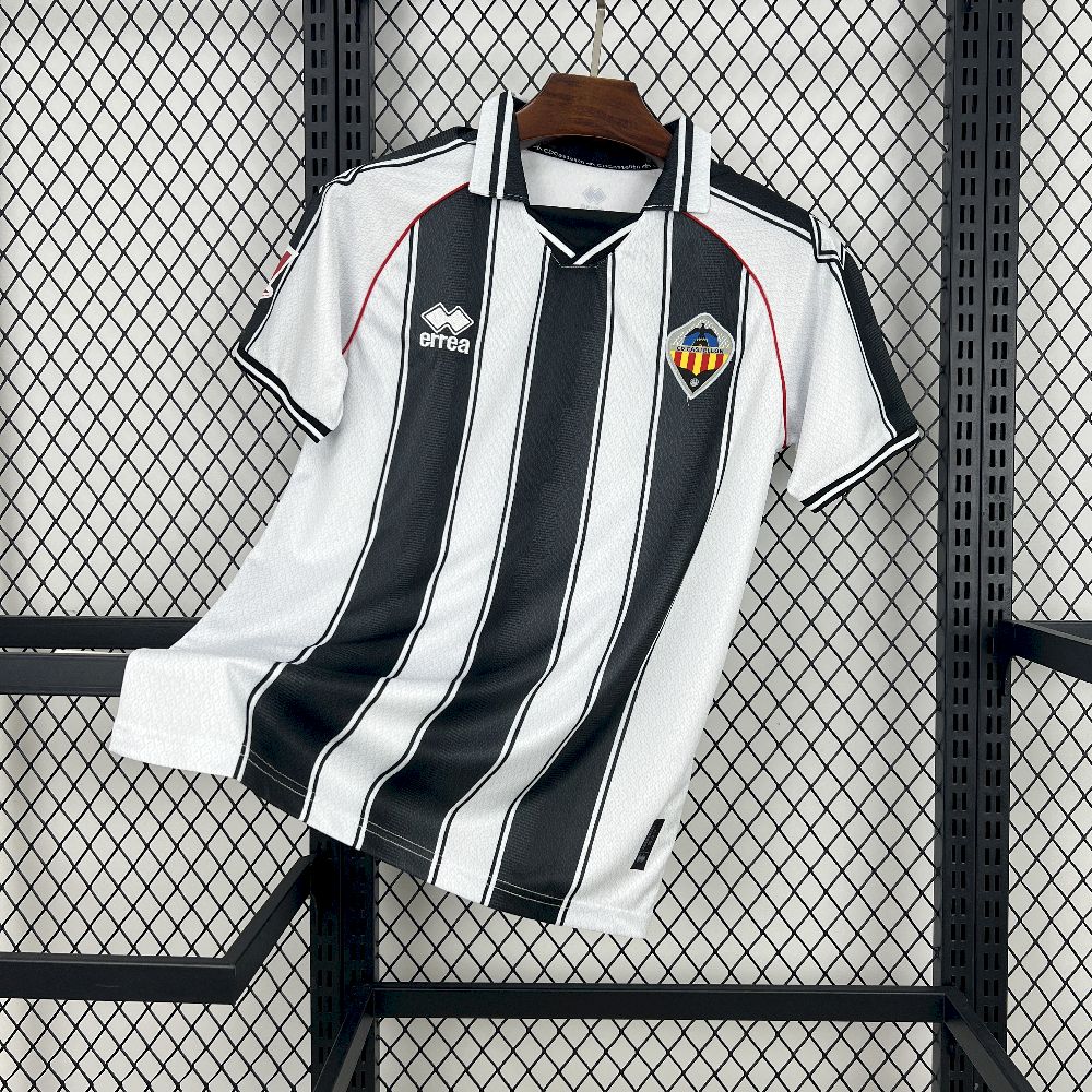 2025080218295377.jpg Mens CD Castellon 2025/26 Home Jersey - Image 1