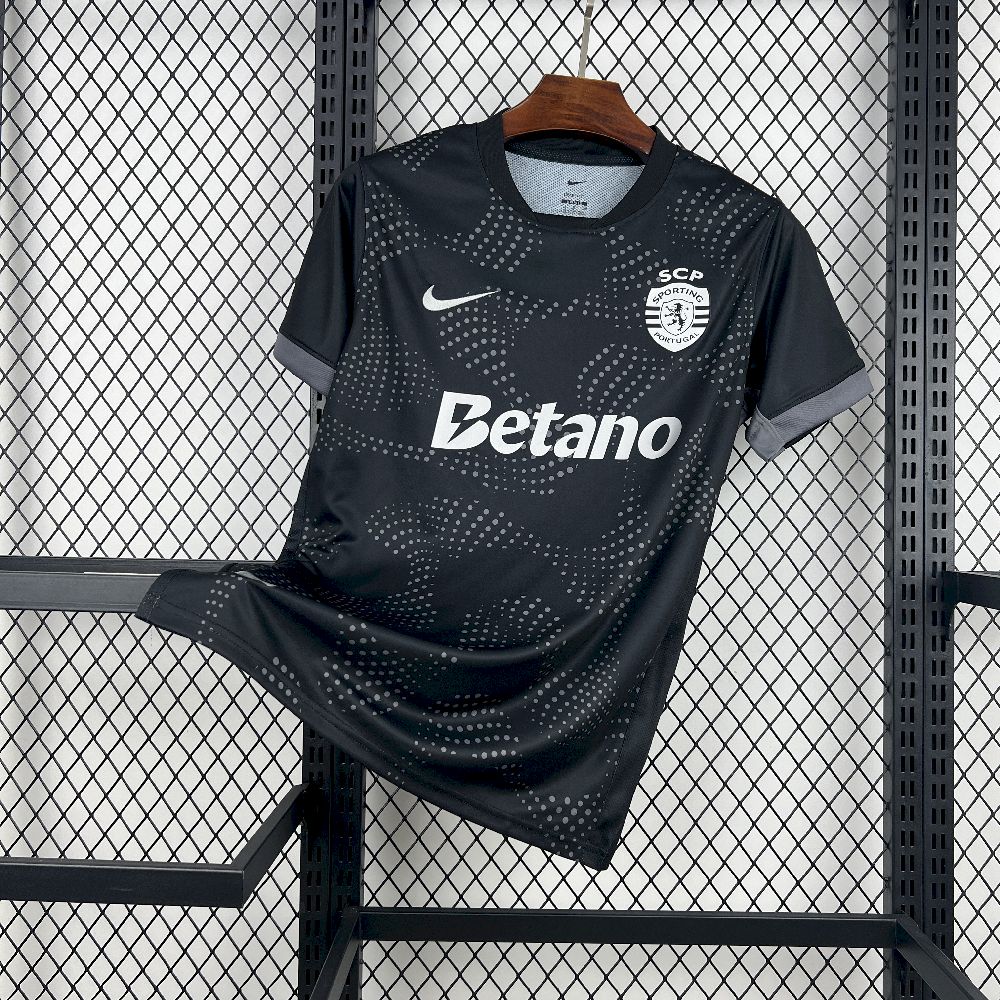 2025080502201275.jpg Mens Sporting CP 2025/26 Away Jersey - Image 1