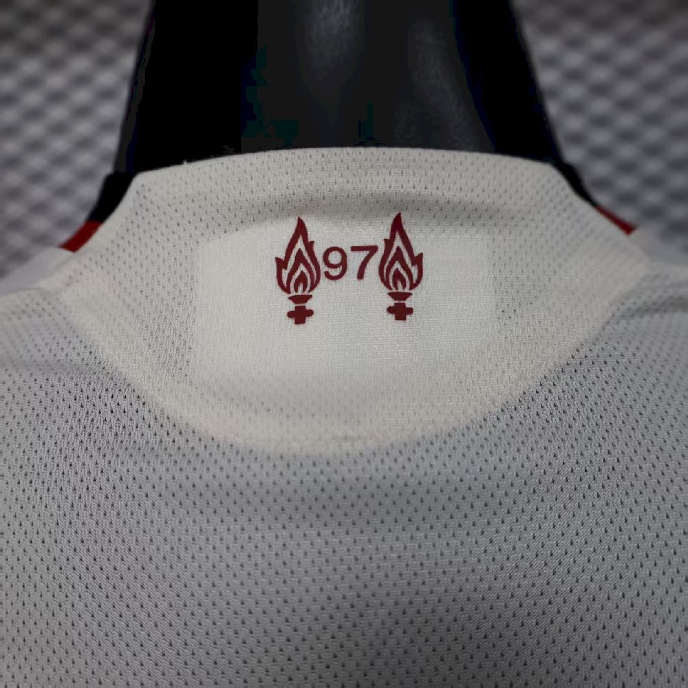 2025081317251489.jpg Mens Liverpool 2025/26 Away Authentic Jersey - Image 4