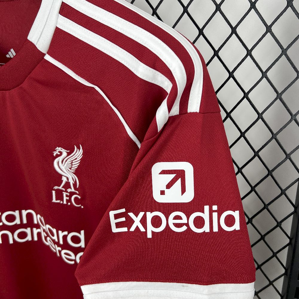 2025081916493350.jpg Mens Liverpool 2025/26 Home Jersey - Image 4