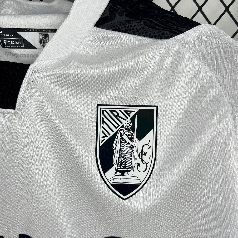 2025081916495972.jpg Mens Vitoria de Guimaraes 2025/26 Home Jersey - Image 8
