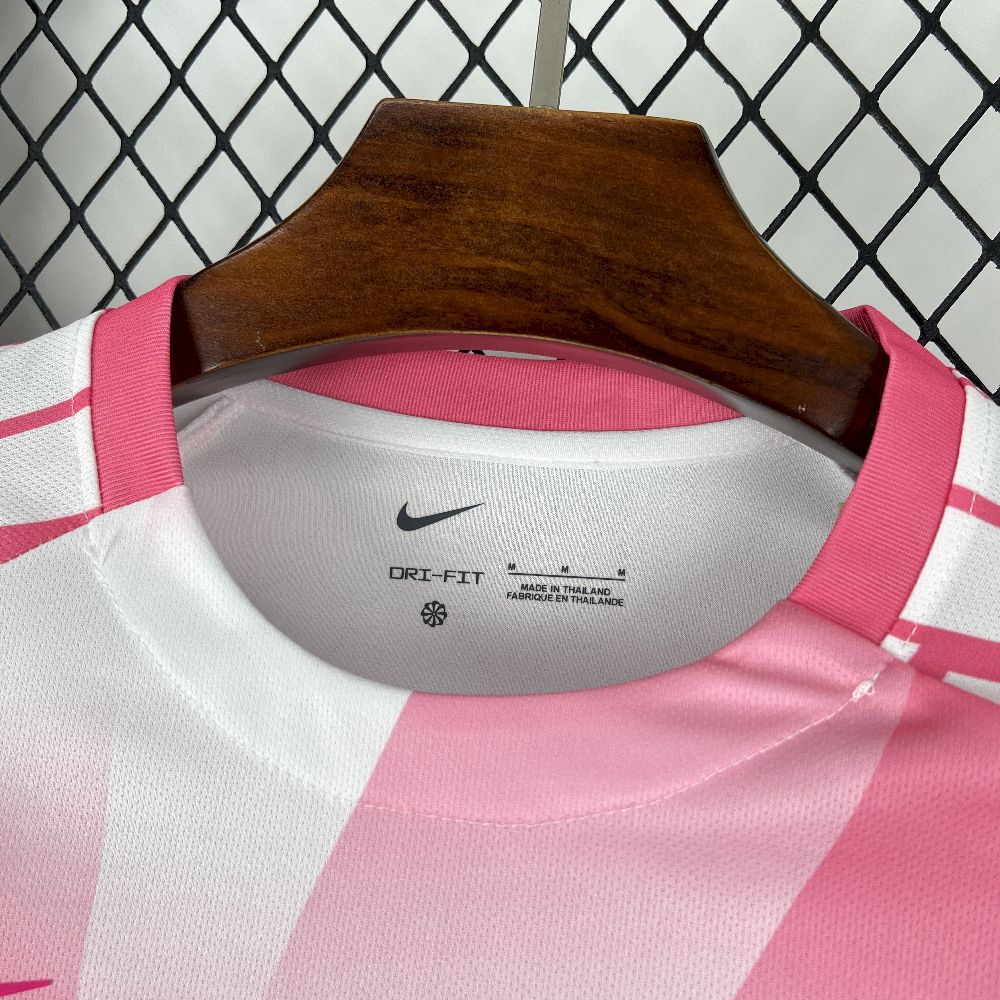 2025082220523837.jpg Mens Barcelona 2025/26 pink special edition Jersey - Image 7