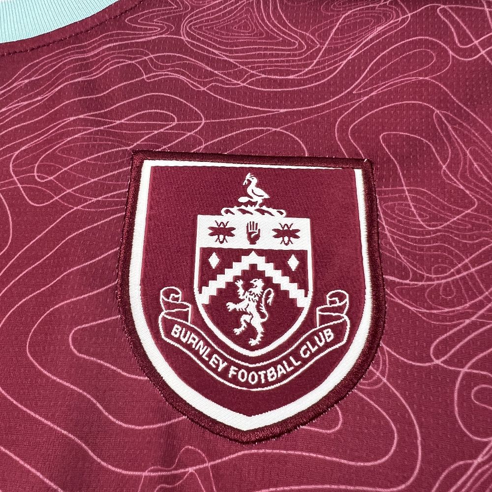 202508222052524.jpg Mens Burnley F.C. 2025/26 Home Jersey - Image 8