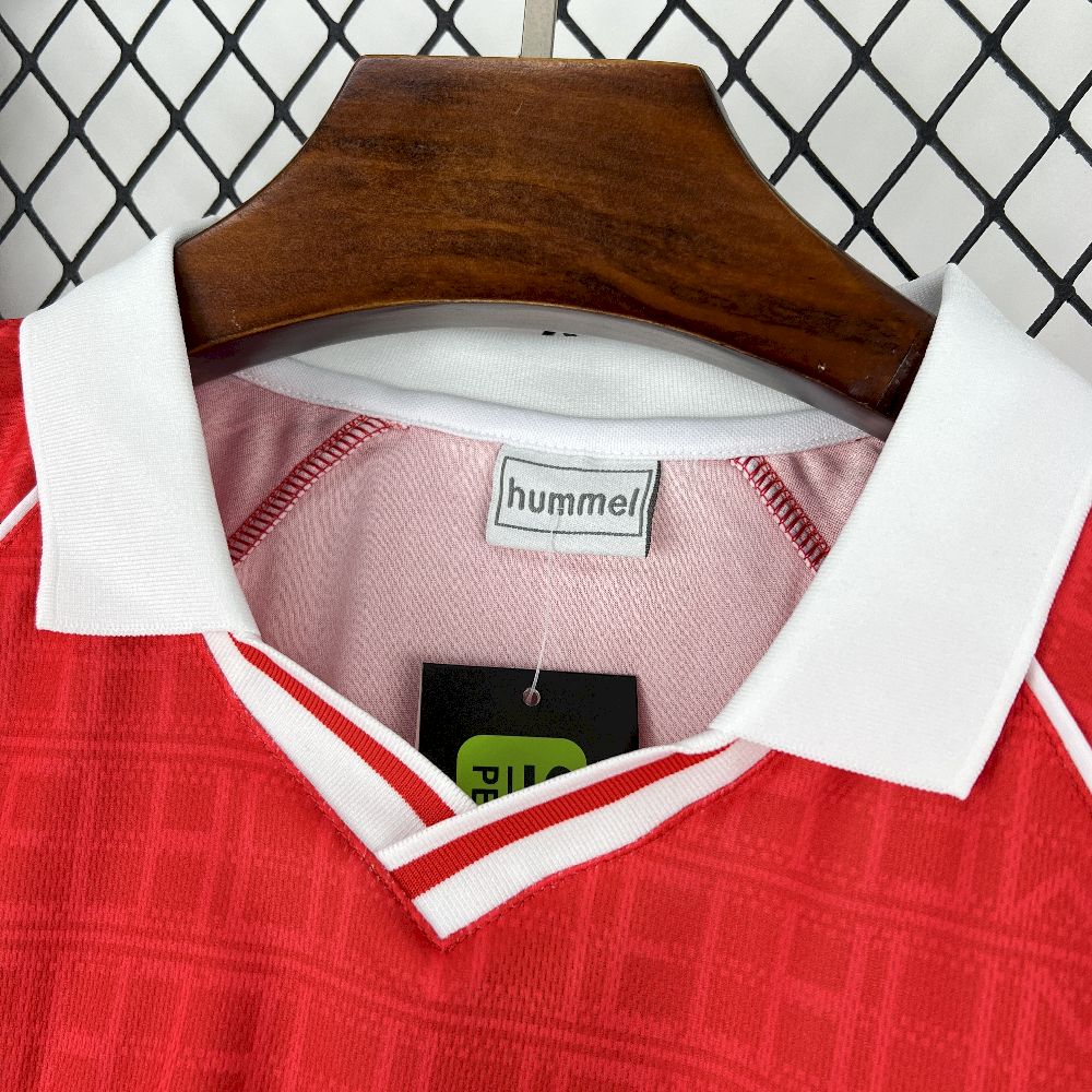 2025082221481125.jpg Retro Benfica 1990 Home Jersey - Image 8