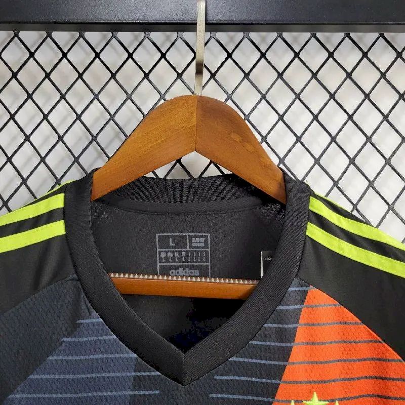 2425-Argentina-goalkeeper-2.jpg Mens Argentina 2024/25 Goalkeeper Jersey - Image 8