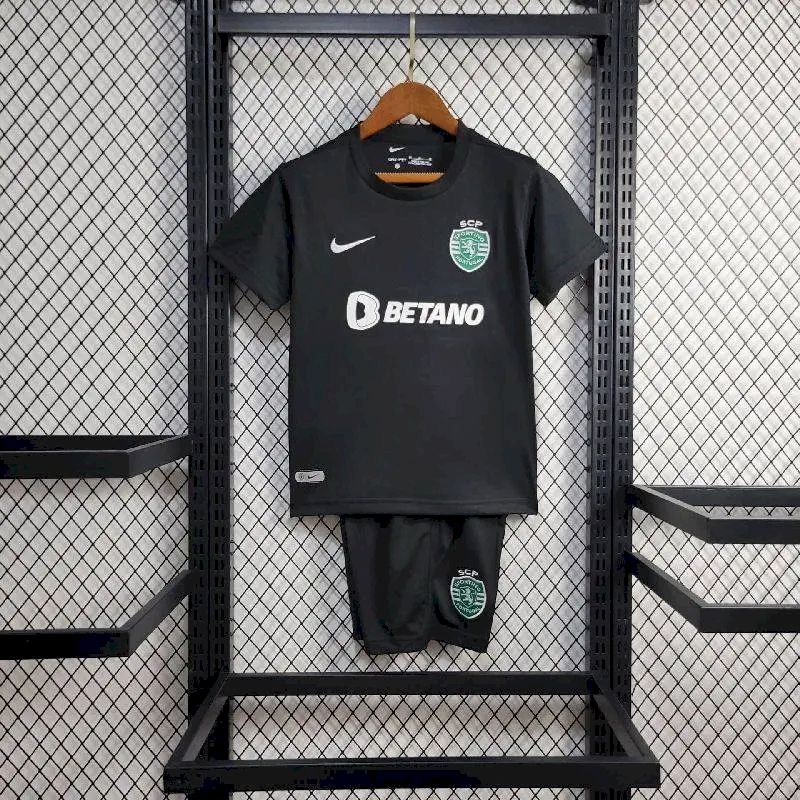 2425-kids-Sporting-Lisbon-3-away.jpg Kids Sporting CP 2024/25 Fourth Kit - Image 1