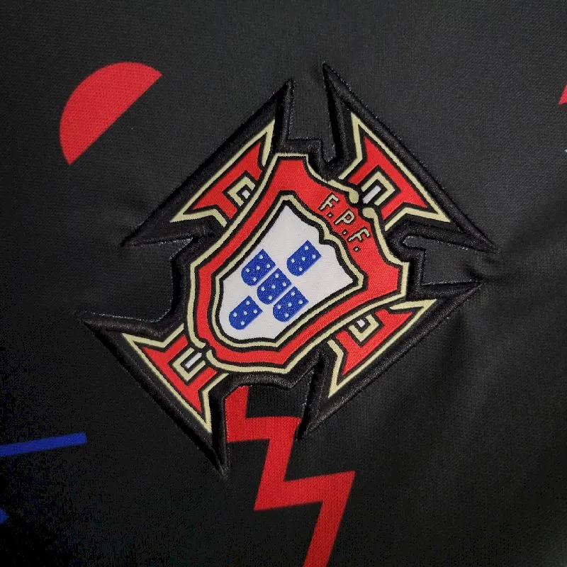 273c7995a28e58da77ce9124a12ae5fb.webp Mens Portugal 2024/25 Pre-Match Jersey - Image 3