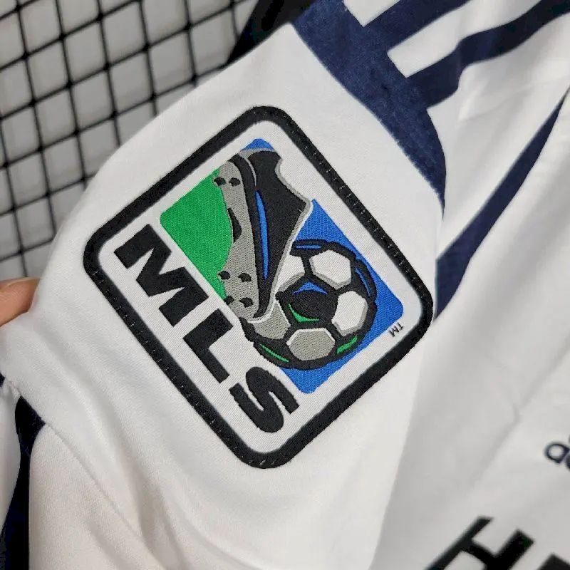 2808_365.jpg Retro LA Galaxy 2012/13 Home Long Sleeve Jersey - Image 3