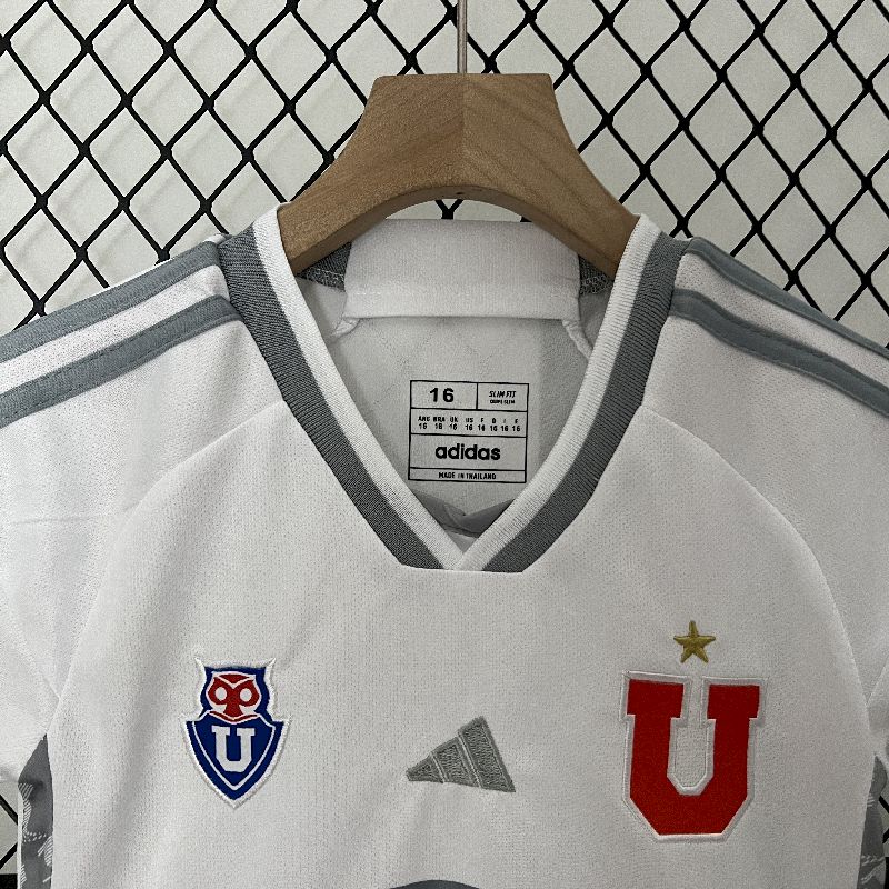 2c6d7599fec6d0ff2f0f22e7c5598a55.jpg Kids Universidad de Chile 2024/25 Away Kit - Image 6