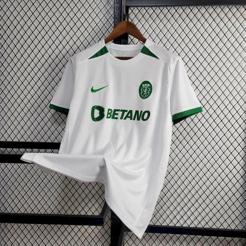 37376e9fbcf45b61924e4b672784a550.webp Mens Sporting Cp 2023/24 European Special Cup Winners’ Cup Anniversary Jersey - Image 1