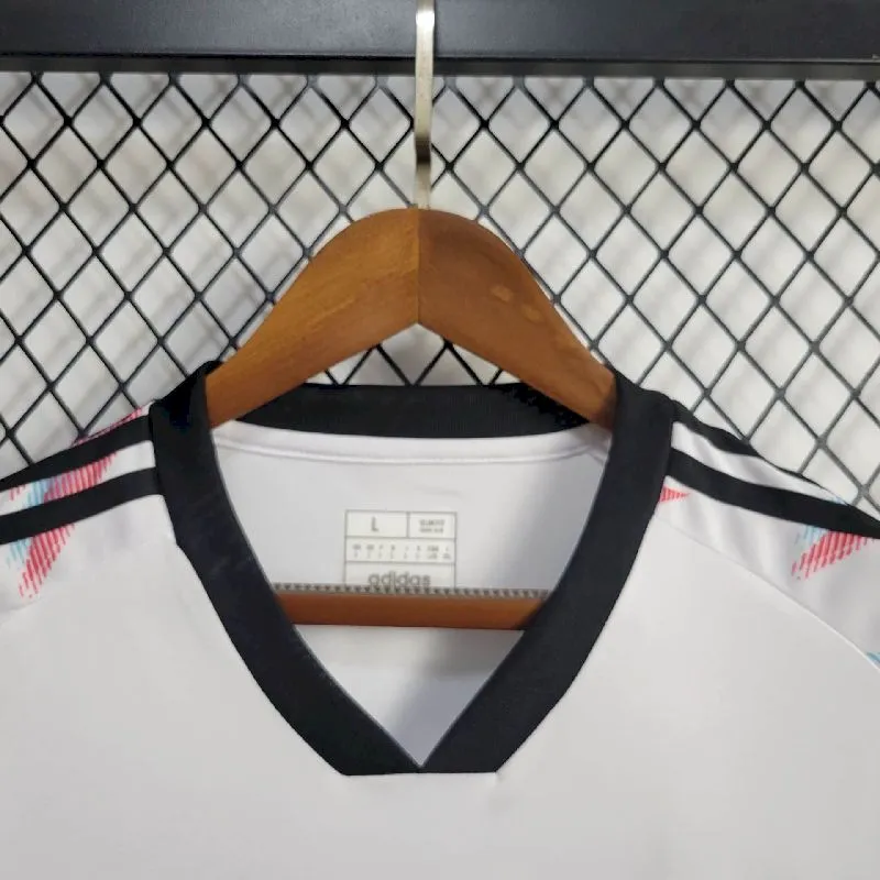 4bd7906ad82959adfbc32f0fe6fe8289.webp Mens Japan 2024/25 Special Edition Jersey - Image 6