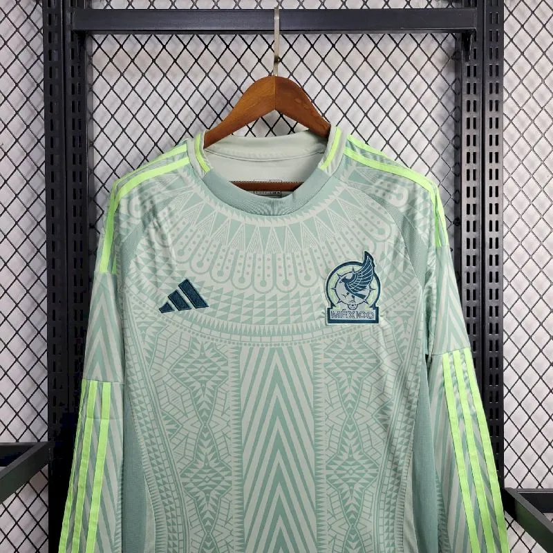 4d9db482d6aabac66b3a6d615b12aba5.webp Mens Mexico 202425 Away Long Sleeve Jersey - Image 4