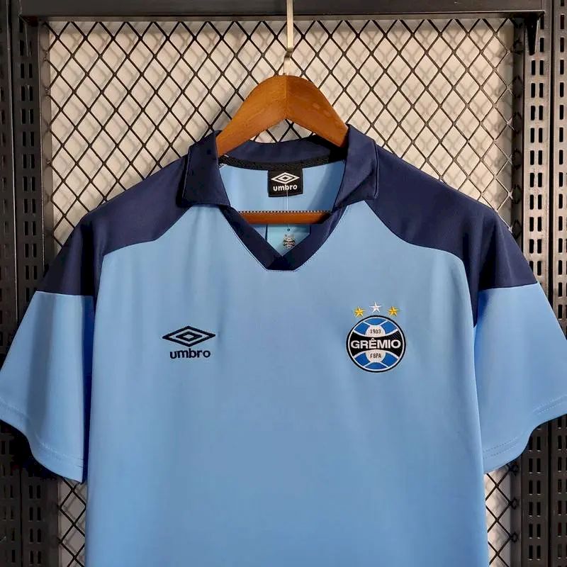 529c41cdd938308812ac753e49abb0385.jpg Mens Grêmio 2023/24 Pre-Match Jersey Blue - Image 7