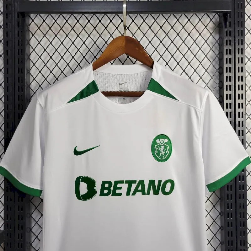 6c1ce91081d9820456760f788e37f5cf.webp Mens Sporting Cp 2023/24 European Special Cup Winners’ Cup Anniversary Jersey - Image 4