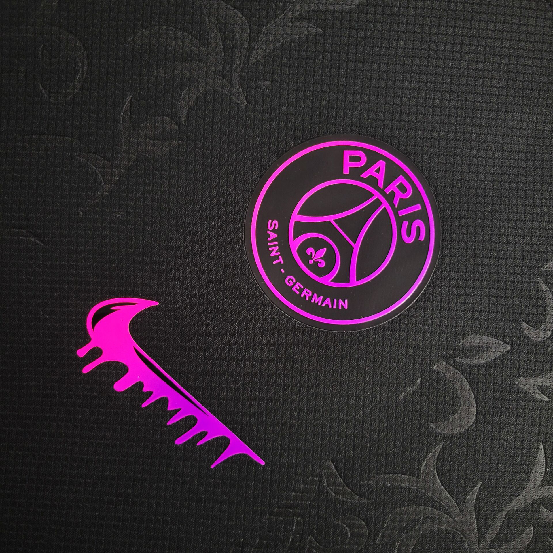 6fc4ab24daac65fcf03dd9d3b8952e27.jpg Mens Paris Saint-Germain 2024/25 Special Edition Jersey - Image 8