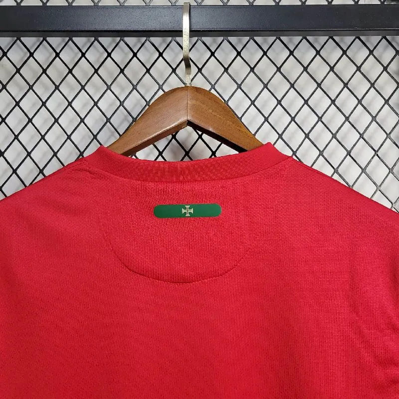 7d42eaad396ae12fa84d69cb2a751e65.webp Retro Portugal 2010 Home Jersey - Image 5