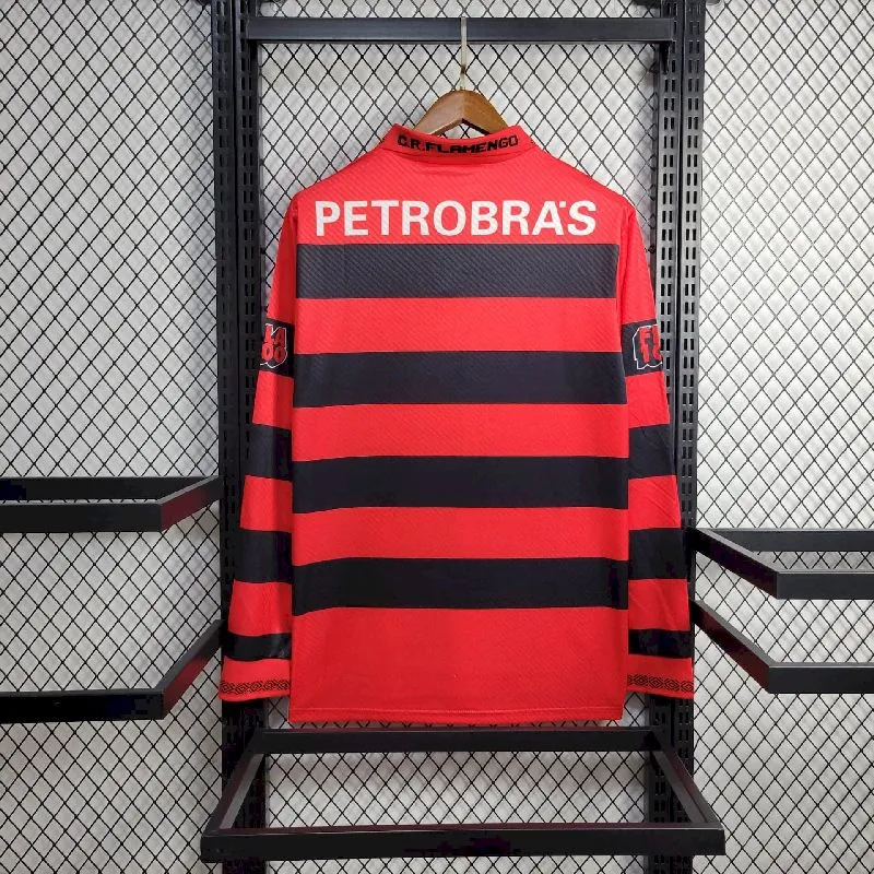 92fa3ec6069ba0fdf00f45bf1a17ca45.webp Retro Flamengo 1994/95 Home Long Sleeve Jersey - Image 2