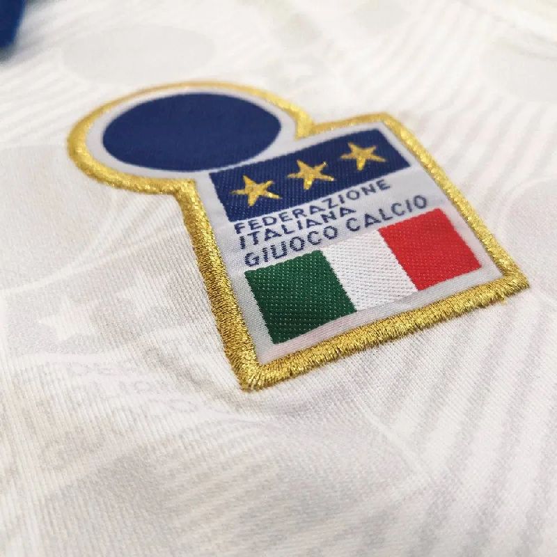 9329d77f1c70de09.jpg Retro Italy 1994 Away Jersey - Image 3