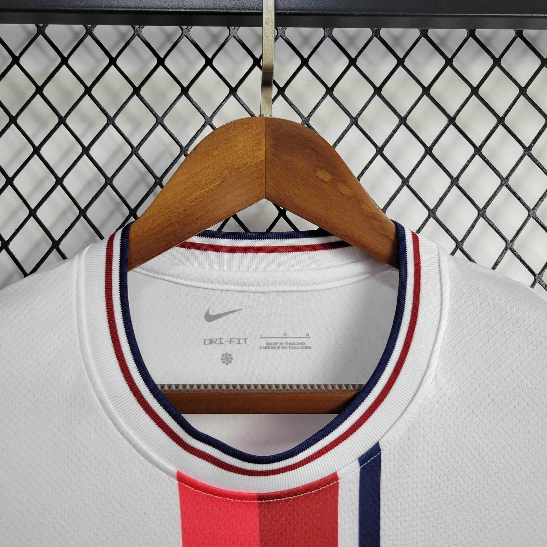 9f835a89eaf5e08bac1e65be09074ab6.jpg Mens England 2024/25 Euro Pre-Match Jersey - Image 9